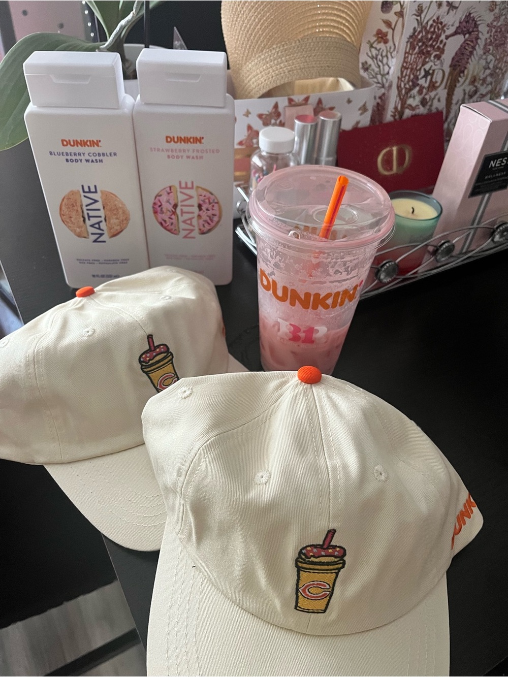 Dunkin’ Donuts 🍩 x Bears 🐻 cap - Picture 3 of 9